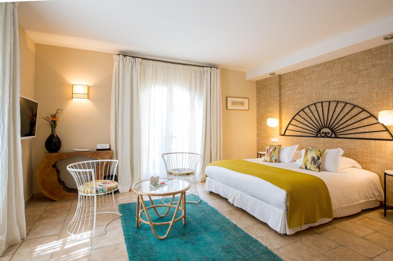 Hotel La Dimora - Les Collectionneurs 4*
